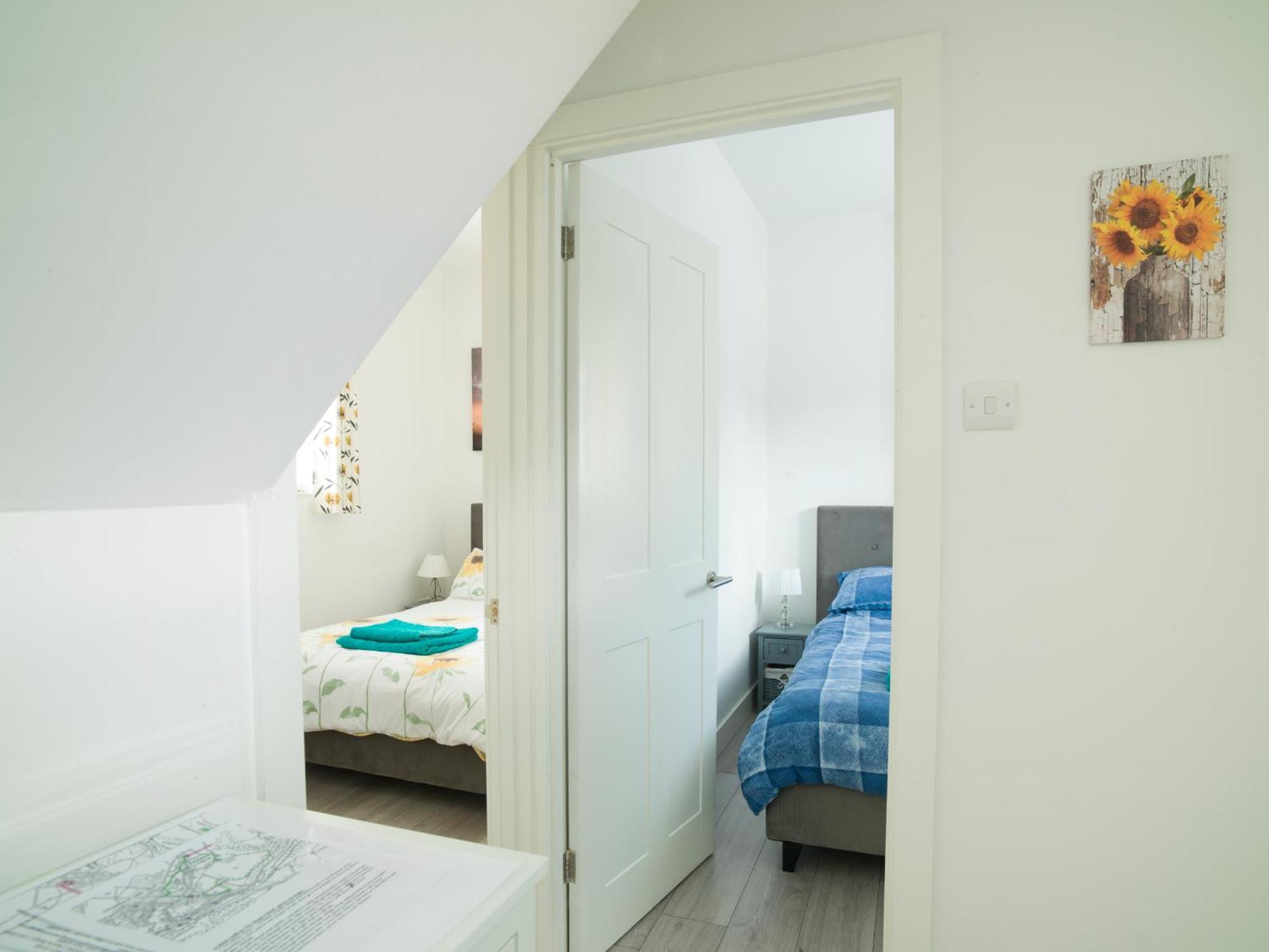 Stunning Modern Apartment In The Cotswolds Chalford Zewnętrze zdjęcie