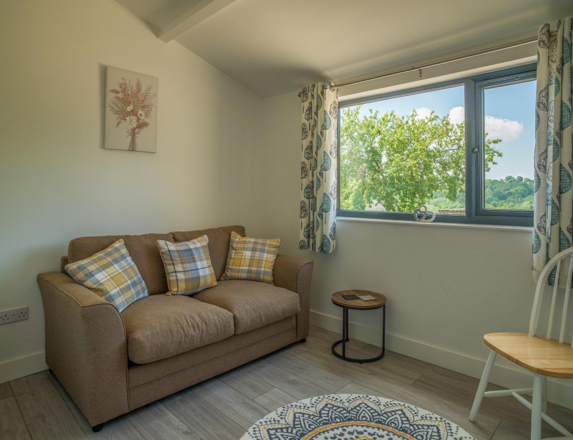 Stunning Modern Apartment In The Cotswolds Chalford Zewnętrze zdjęcie