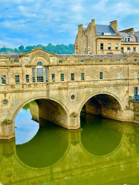 Stunning Modern Apartment In The Cotswolds Chalford Zewnętrze zdjęcie